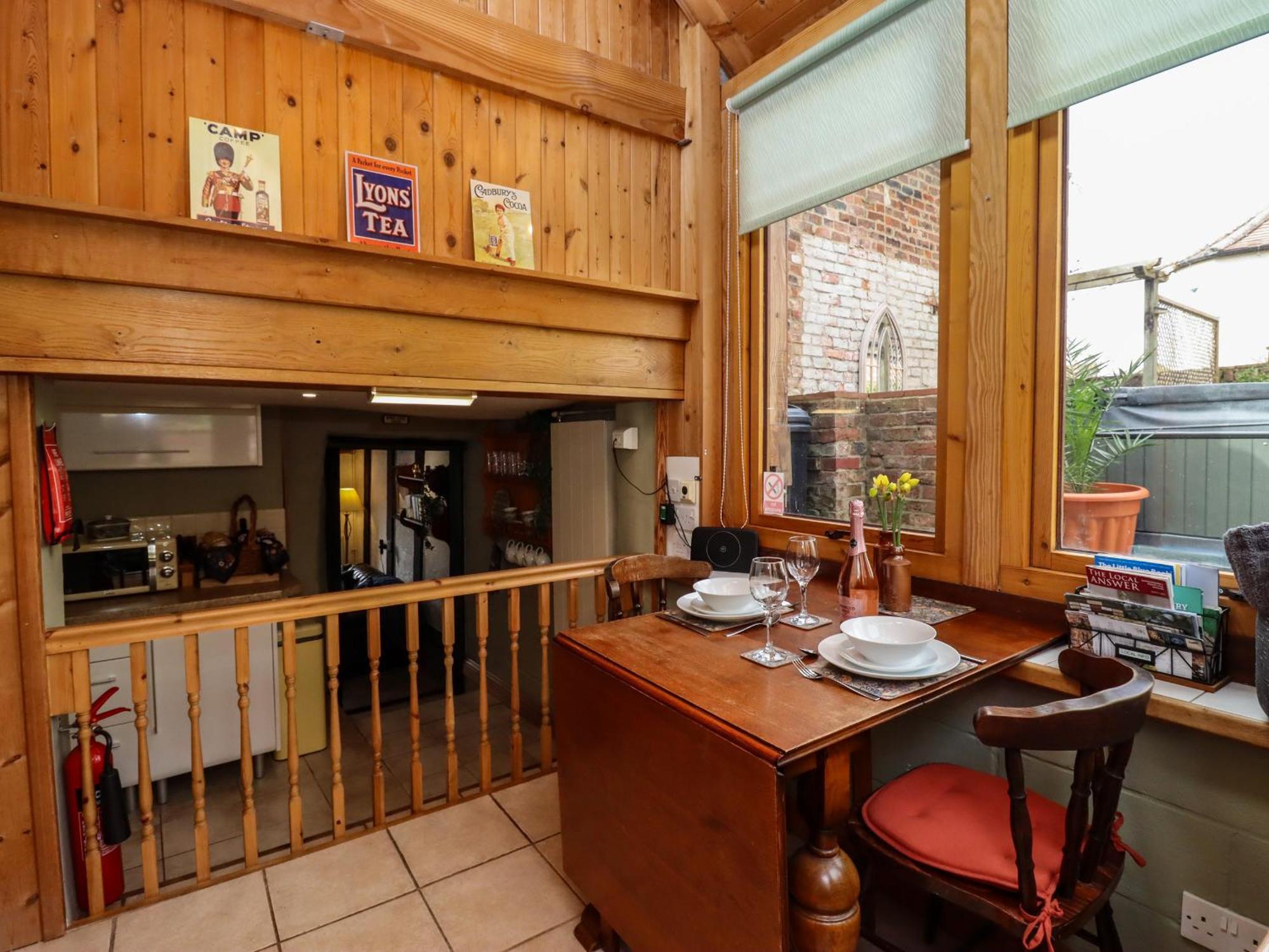 Runnymede Villa Tewkesbury Ngoại thất bức ảnh