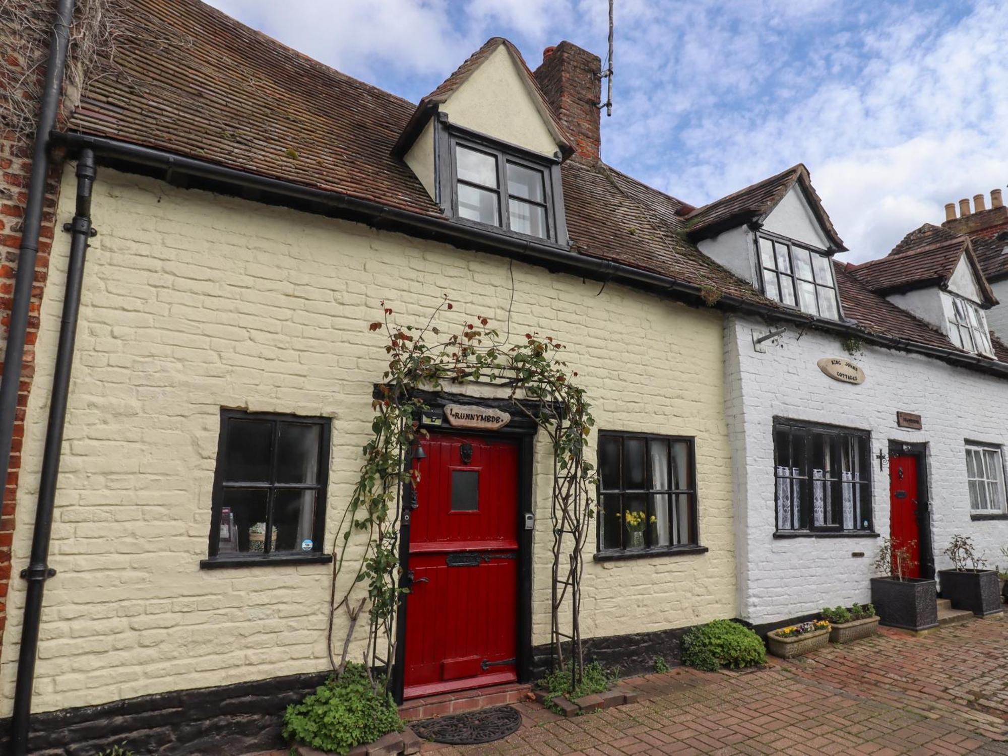 Runnymede Villa Tewkesbury Ngoại thất bức ảnh
